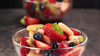 Monsoon Food Safety: How Long Should Prepared Salads And Cut Fruit Stay Out?