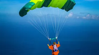 Paragliding offers new Swiss Alps views
