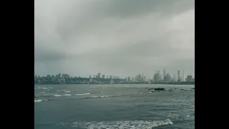 Heavy Rains in Mumbai Cause Building Collapse, Kill Six
