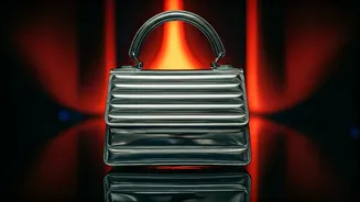 Fashion's Latest Buzz: Trends and Highlights for the Season