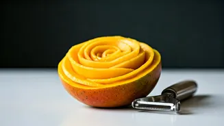 This Viral Mango Rose Peeler Method Replaces Old Garnishes