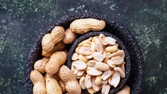 About 15 Minutes Can Produce Market-Style Salted Peanuts