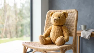 Advice On Children's Anger In Public Puts Calm Parental Responses In Focus