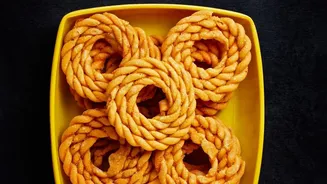 Rainy Season Food Guide: Regional Indian Snacks With Minimal Oil