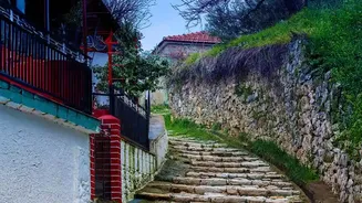 Inside Greece's Ancient Walking Trails: Historical Footpaths Beyond Busy City Centres