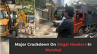 Major Crackdown On Illegal Hawkers In Mumbai; Video Shows Clean-Up Drive Near Infiniti Mall In Oshiwara | Watch