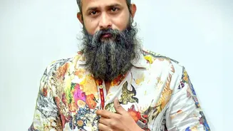 Why Young Indian Consumers Support Local Handlooms Through Trendy Urban Streetwear Outlets