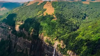 Offbeat Autumn Getaways In Meghalaya: Sohra Waterfalls Living Root Bridges