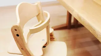 The Curved-Furniture Trend Rebalance Makes Avoiding Fully Rounded Rooms More Relevant