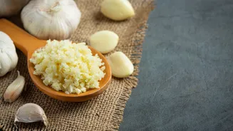 Como deixar alho pronto na geladeira? Chef dá dica que ajuda no dia a dia