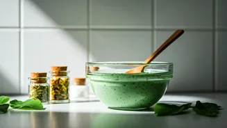 Glowing Skin Secrets: Kareena Kapoor's 3-Step DIY Face Mask!