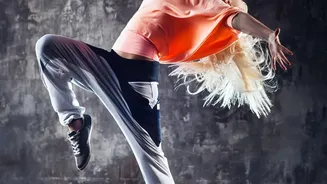 Dance-Inspired Warm-Ups Can Raise Heart Rate Before A Workout