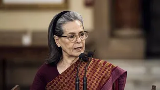 Delhi court reconsiders Sonia Gandhi Indian voter listing before 1983