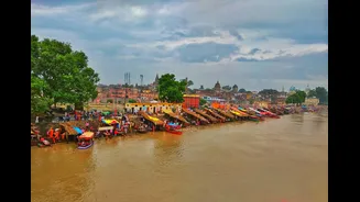 Heavy Rain Disrupts Life in Uttar Pradesh; Schools Closed in Several Districts