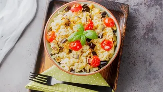 One-Pot Vegetarian Cooking Fast 15-Minute Pulao And Quinoa Khichdi For College Students
