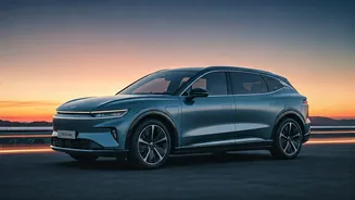 All-New Long-Wheelbase Electric SUV Debuts: Six Seats & 680km Range!