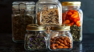 Glass Jars Can Become Vases in This Simple Decor Guide