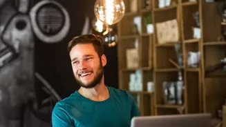 How Building A Personal Website With No-Code Builders Attracts International Clients