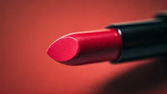 Blurred Lipstick: The Hottest Lip Look of 2025!