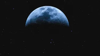 Moon: Ideal start for astrophotographers