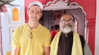 Hrithik Roshan Seeks Blessings At Santala Devi Temple Amid Trekking Adventure, Video Goes Viral