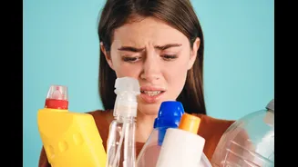 Pode misturar água sanitária e álcool? Mistura caseira traz riscos; entenda