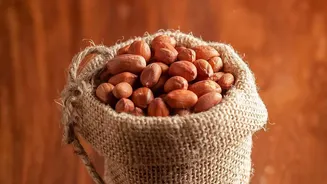 Hot Salt Roasting Gives Peanuts the Familiar Market-Style Texture