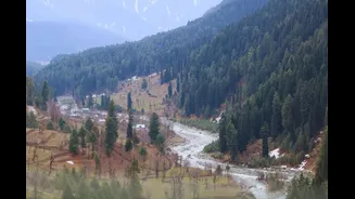 Amarnath and Vaishno Devi Yatra Suspended Amid Heavy Rain Alert in Jammu and Kashmir