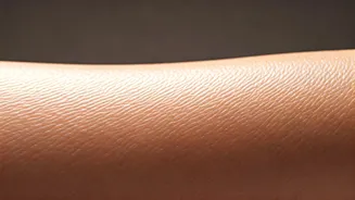 Reveal Smoother Skin: Top Tips & Products for Minimizing Visible Pores