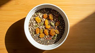 Unlock Complete Summer Nutrition: Expert-Approved Seed Mix for All Ages!