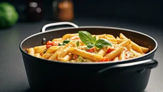 The Creamy Vegetarian Pasta You Can Make In One Pot