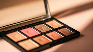 Alia Bhatt's Makeup Magic: Quick Vacation Look!