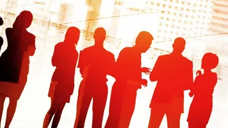 Building Personal Brand On LinkedIn: Present Side Projects With Professional Humility