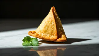 Akshay Kumar's 15-Year Samosa Hiatus: Why This Beloved Snack Might Not Be So Innocent