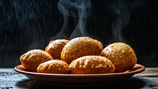 India's Favorite Rainy Snack Returns Again