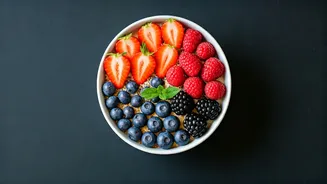 Berry Layers Make Healthy Bowls More Exciting
