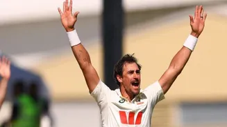 Mitchell Starc Rips Through Bangladesh Batting Lineup; Completes Five-Wicket Haul in 22 Deliveries
