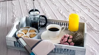 For Guest Bedding In Small Homes, Keep Clear Labels And Airing Before Use Visible