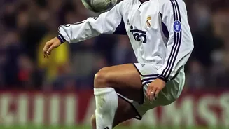 5 greatest defenders in football history