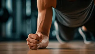 Forearm Planks Are Officially Replacing Crunches At Elite Indian Gyms