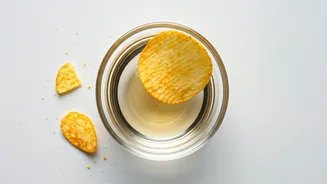 Why Mid-Day Snacking On Diet Chips Is A Trap