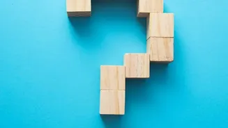 Index Funds vs Active Mutual Funds: A Clear Expense Comparison For Emerging Town Investors