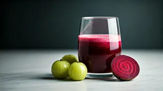 Drink Fresh Beetroot Amla Juice For Radiant Monsoon Skin
