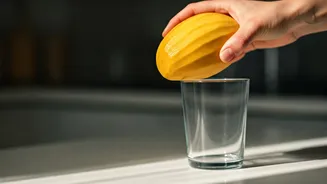 Peel Ripe Mangoes Clean In Seconds With One Glass