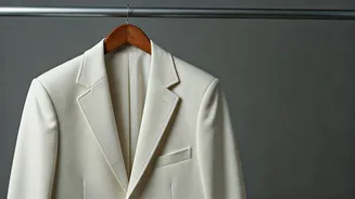 Alia Bhatt's ₹5000 White Suit: Style Icon's Affordable Elegance