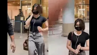 Rashmika Mandanna Stuns In Casuals As She Gets Papped At Airport | Watch Viral Video