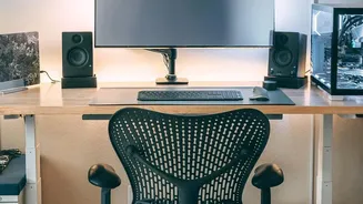 How Renters Use Modular Pegboards To Organize Small Home Offices Without Ruining Apartment Walls