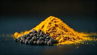 Turmeric-Pepper Is Back With Nutritionist Energy