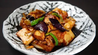 Pair Regional Produce With Curries And Stir-Fries When Planning A Regional Produce Calendar