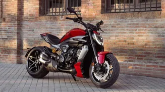Ducati XDiavel V4 sport cruiser debuts in India at ₹31L